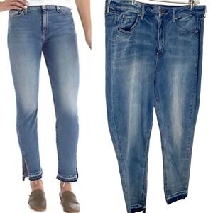 Seven7 high rise skinny jeans pants. Size 22W
